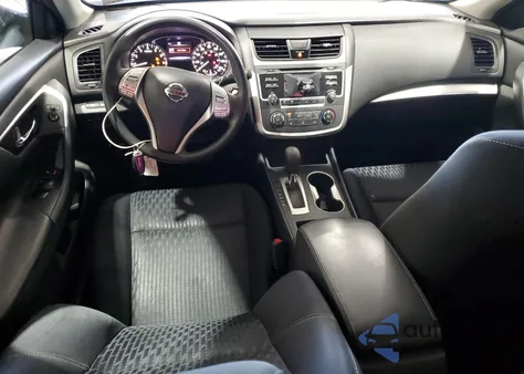 2017 Nissan Altima 2.5 from USA, damaged, VIN 1N4AL3AP4HC151237